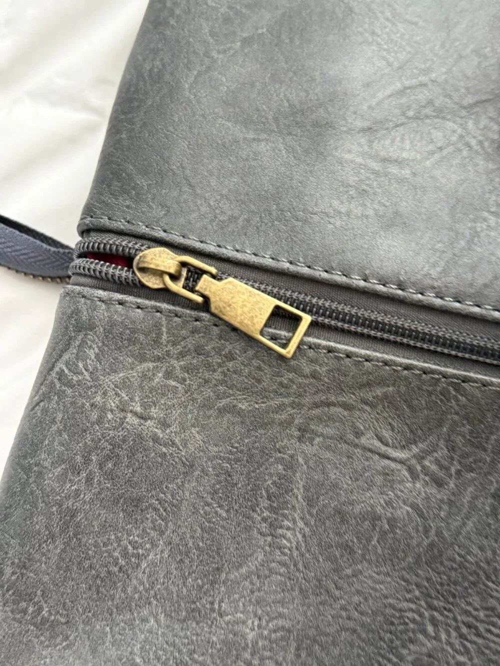N/A charcoal gray